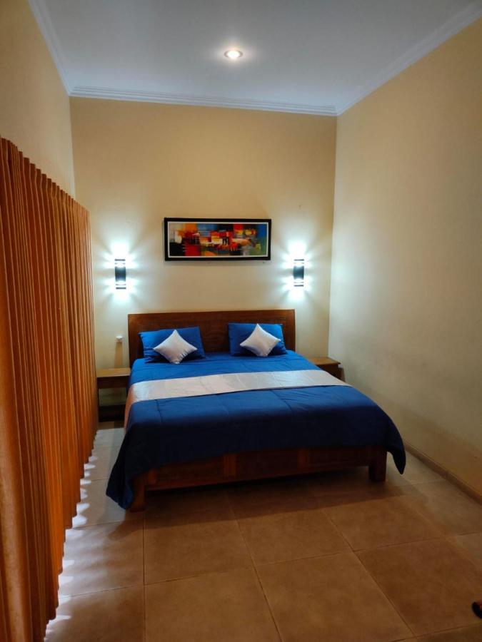 Rosseno Villa Yogyakarta Exterior photo